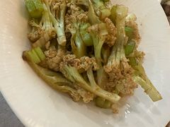-汗腾格里·风味餐厅(新疆驻京办店)