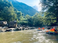 -雅鲁激流探险漂流