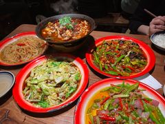 -泥糊破店小酒馆·团建聚餐(南京西路店)