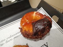 -HOT CRUSH趁热集合·现烤面包(上海环球港店)