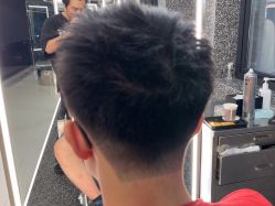 -厘里·salon