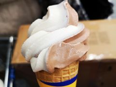 双色冰激凌-宜家·瑞典风味餐厅(北京西红门店)