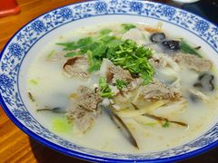 -76人老烩面(龙湖泰山路店)