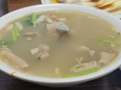 羊杂碎汤-清真永恒华威肉饼(潘家园店)