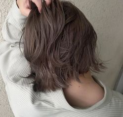 -苑苑发型设计