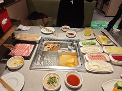 -海底捞火锅(新松江路店)