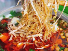 -老五鸡丝豆花面粉(瑞金北路68号院店)