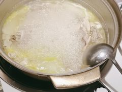 -烹然四季椰子鸡火锅(姚家园万象汇店)