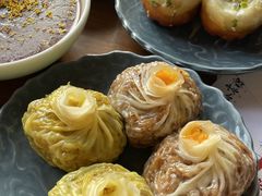 -鑫震源·苏式大虾生煎(山塘街店)