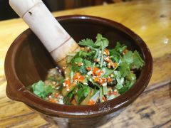 -老滇山寨•云南特色菜•地方菜•民族风情歌舞表演(金碧店)