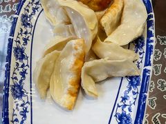 -长人馄饨铺(解放街店)
