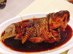 罾蹦鲤鱼-奥华餐厅·老张记(台基厂店)