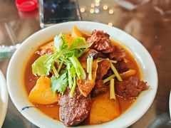 草原土豆炖牛肉-中国马镇·满族八大碗(美食街店)
