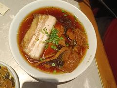-松鹤面馆·古法焖肉面(观前店)