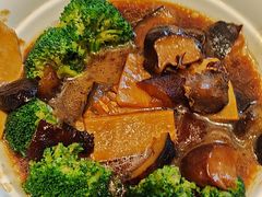 -梦都海鲜酒家(万达广场江桥店)