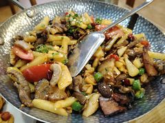 -老唐三下锅 ·张家界地标美食(溪布街店)