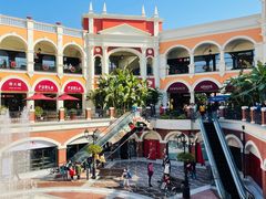 -佛罗伦萨小镇广佛名品奥特莱斯(疏港路店)