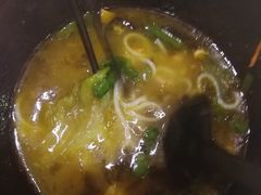 青花椒酸汤过桥米线-官人桥番茄米线(温江行署店)