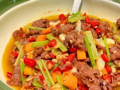 小炒鲜牛肉-费大厨辣椒炒肉(房山龙湖天街店)