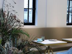 -Fridi Patisserie Cafe