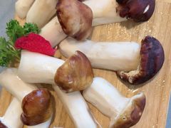 -慢丽江·云南野生菌土鸡锅(付家庄店)