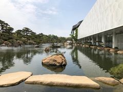 -罗红摄影艺术馆