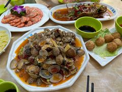 -小海豚•老字号海鲜餐厅(天涯店)