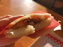 经典腊汁肉夹馍-西少爷(望京SOHO店)