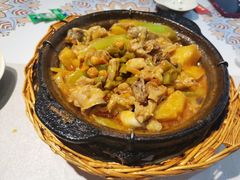 砂锅酸笋牛蛙-丽丽三鲜螺蛳粉(田林路店)