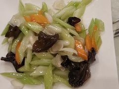 -百盛新疆特色餐厅