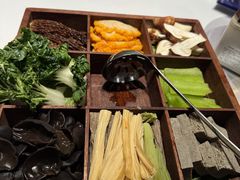 -闻鲜素食茶餐厅(高新区店)