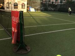 -快网网球俱乐部(长宁区金桥花园球场)