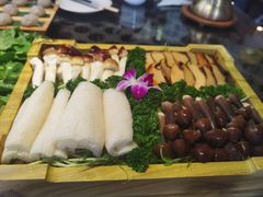 -慢丽江·云南野生菌土鸡锅(西山店)