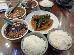 -缪氏川菜(丰盛町店)