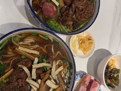 -镇南锅盖面馆(解放路店)