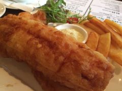 -Hooley's活利仕西餐厅(珠江新城店)