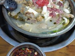 -泸州酸菜豆花火锅川师店