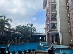 -皇马海口湾海景酒店(万绿园秀英港店)