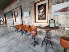 -喜洲吧·江畔老船厂·庭院餐厅(喜临院店)