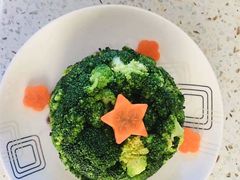 -爱月宝月嫂·育儿嫂(哈尔滨总店)