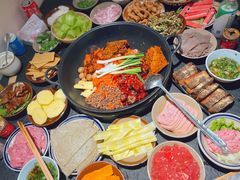 -四小区火锅·巷子里的重庆火锅(花照壁店)