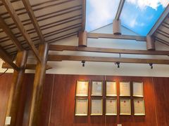 -阿瓦山寨·湘菜现炒·剁椒鱼头王(咸阳总店)