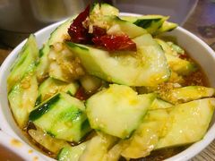 手锤黄瓜-龙巢盱眙龙虾·牛蛙·烧烤宵夜(八卦岭店)