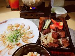 铁锄牛排-穹六人间 people 6(岳阳路店)