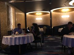 -迪拜帆船酒店海底餐厅