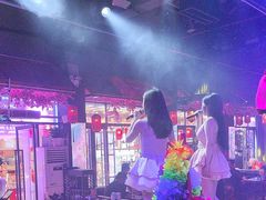 -喜鹊音乐酒馆(西街店)