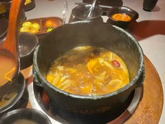 -芸山季·云南山珍菌火锅(人民广场来福士店)