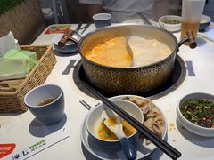 -濠七糟粕醋•海南酸汤火锅(中关村店)