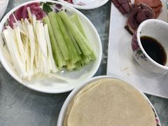 -六和聚传统烤鸭.天津菜(和平店)