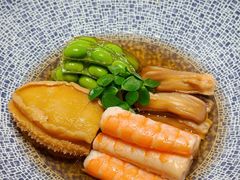 -海派悦庭·海胆烧麦·新融合菜(凯德广场店)